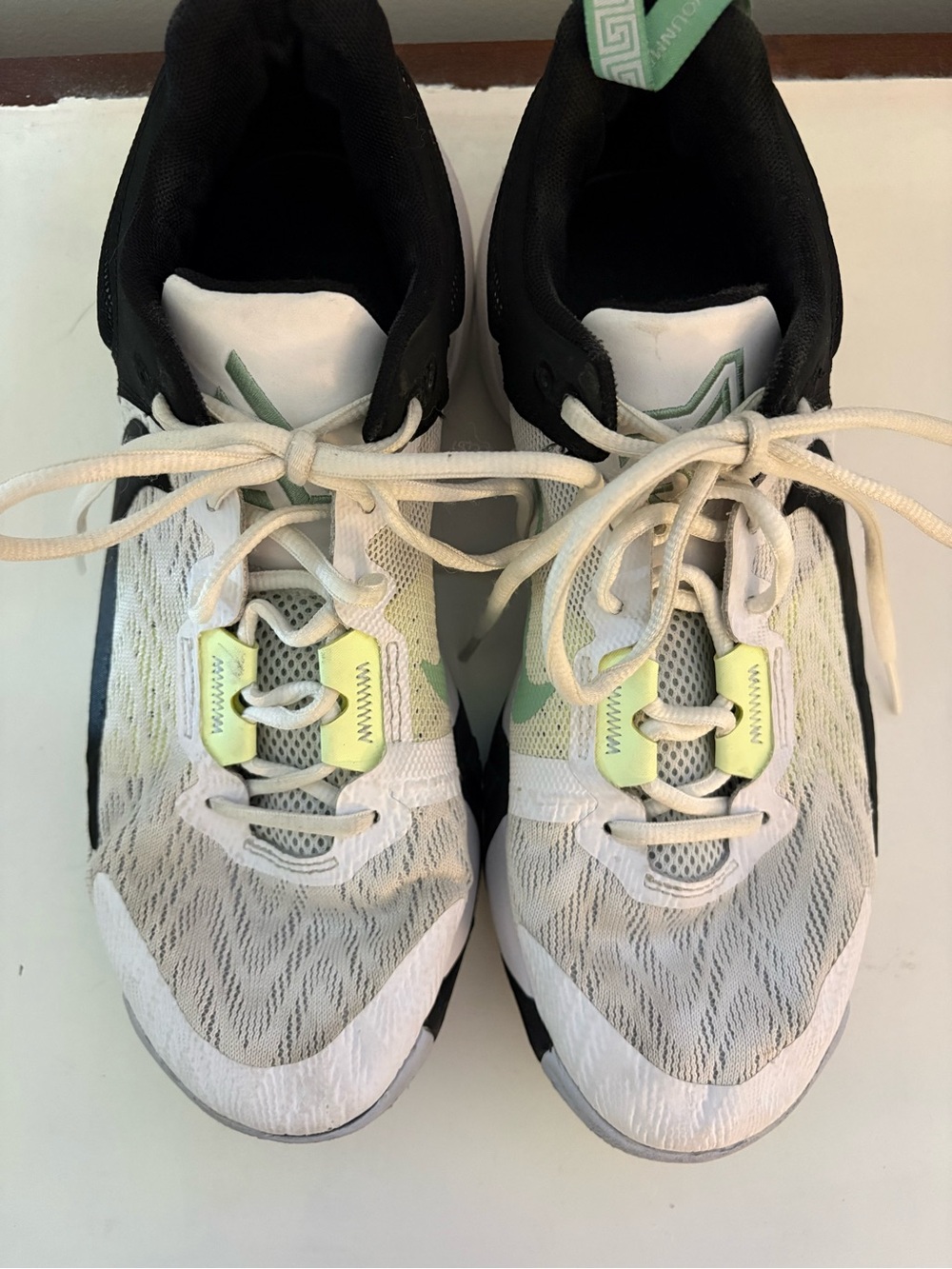 Nike White and Black Athletic Sneakers
